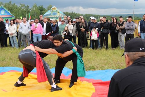 Лениногорск Сабан туе: дуслык, бердәмлек һәм хезмәт бәйрәме