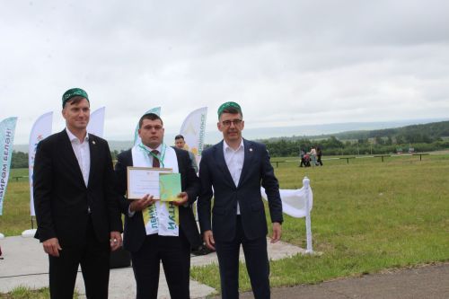 Лениногорск Сабан туе: дуслык, бердәмлек һәм хезмәт бәйрәме