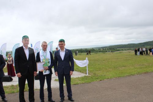 Лениногорск Сабан туе: дуслык, бердәмлек һәм хезмәт бәйрәме