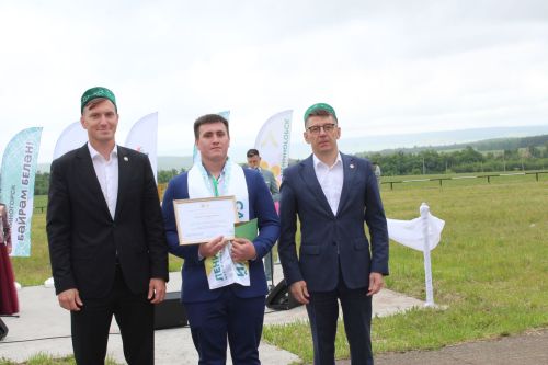 Лениногорск Сабан туе: дуслык, бердәмлек һәм хезмәт бәйрәме