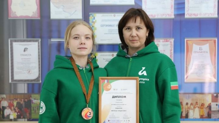 Лениногорск студенты һөнәри осталык буенча "Абилимпикс" чемпионаты призёры