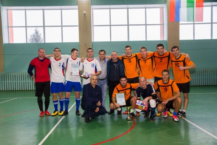 Лениногорскида мини-футбол буенча Чемпионнар супер Кубогы узды