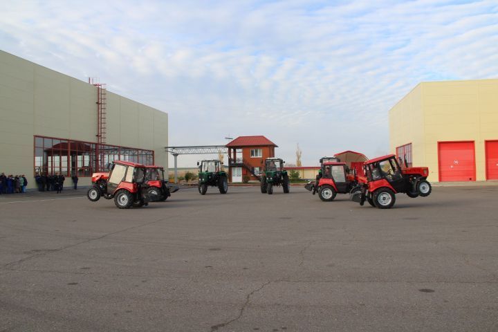 Тракторлар татарча бии