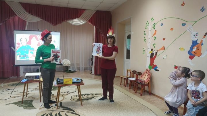 Лениногорск балалар китапханәсе хезмәткәрләре «101 булып ярдәмгә килде»
