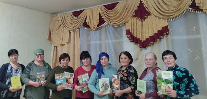 Түбән Чыршылы китапханәсендә авыл хатын-кызлары көне уңаеннан очрашу узды