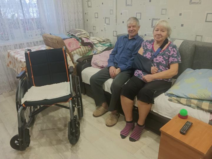 Лениногорскида яшәүче Ибраһимовлар гаиләсе Социаль фонд аша коляскалы булдылар