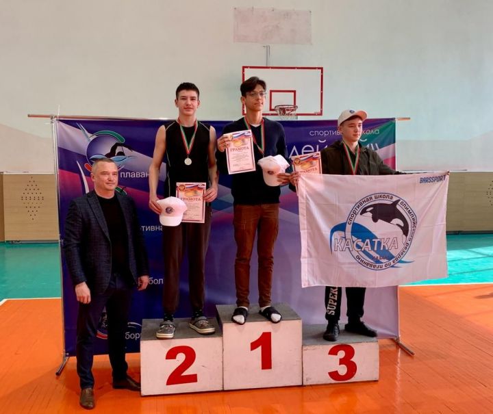 Лениногорск йөзүчеләре республиканың  бәйгесендә көмеш һәм бронза алды