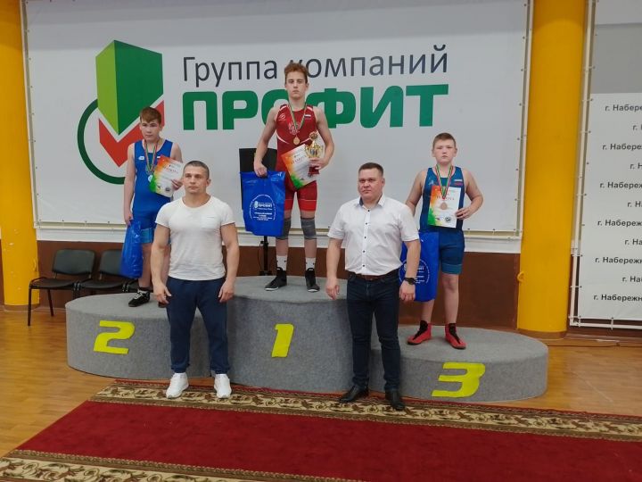 Лениногорскилы Камил Вәлиәхмәтов алтын медаль яулады