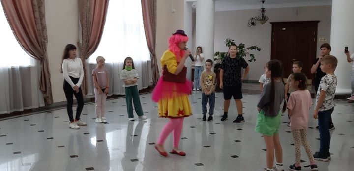 Мобилизацияләнгәннәрнең  балалары өчен «Кояшлы кәеф» чарасы үткәрелде