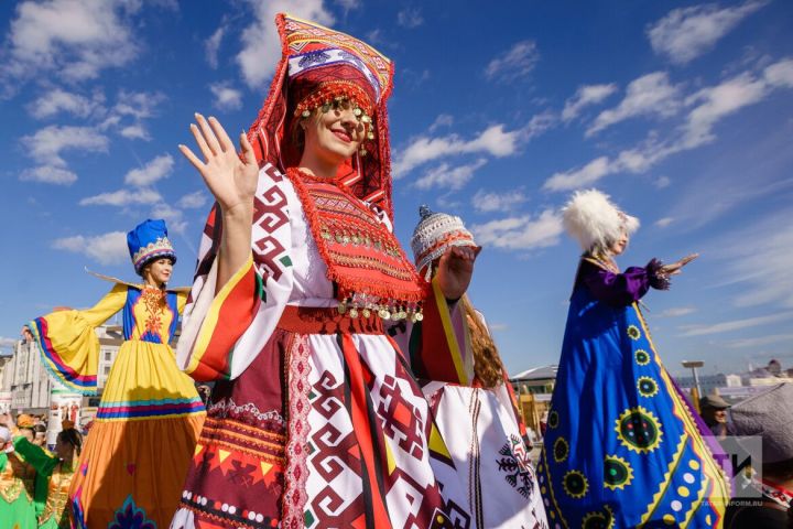 Авылга күченеп килгән мәдәният хезмәткәрләре 2 млн сумга кадәр акча алырга мөмкин