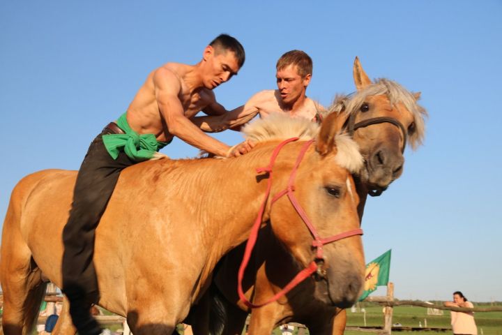 Лениногорск районында  «Аударыш» ярышлары узды (+фотолар)