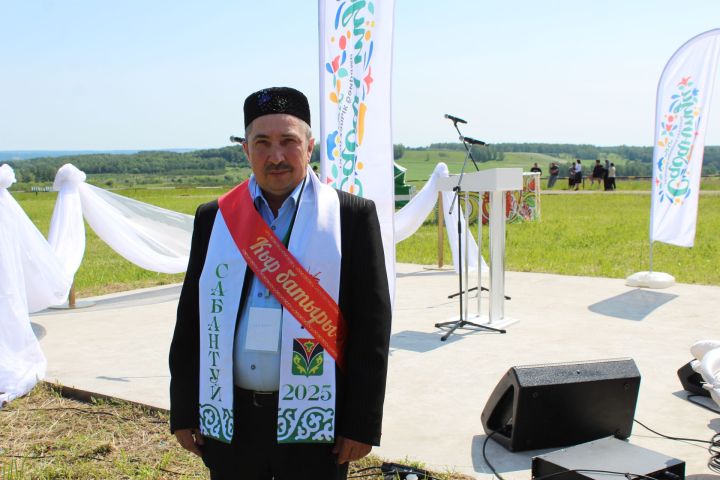 Райондашыбыз Рамил Зиянгиров - быелгы кыр батыры