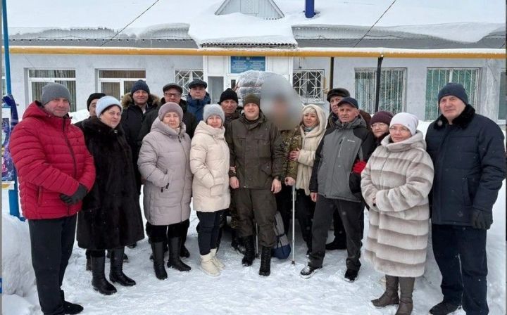 Иске Писмән авыл җирлеге башлыгы гуманитар йөкне СВО зонасына озата китте