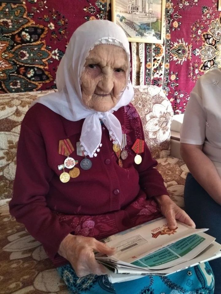 Райондашыбыз Бәдриямал Хәмзина:  «Кыз бала булсам да, ат эшен ышандырдылар”