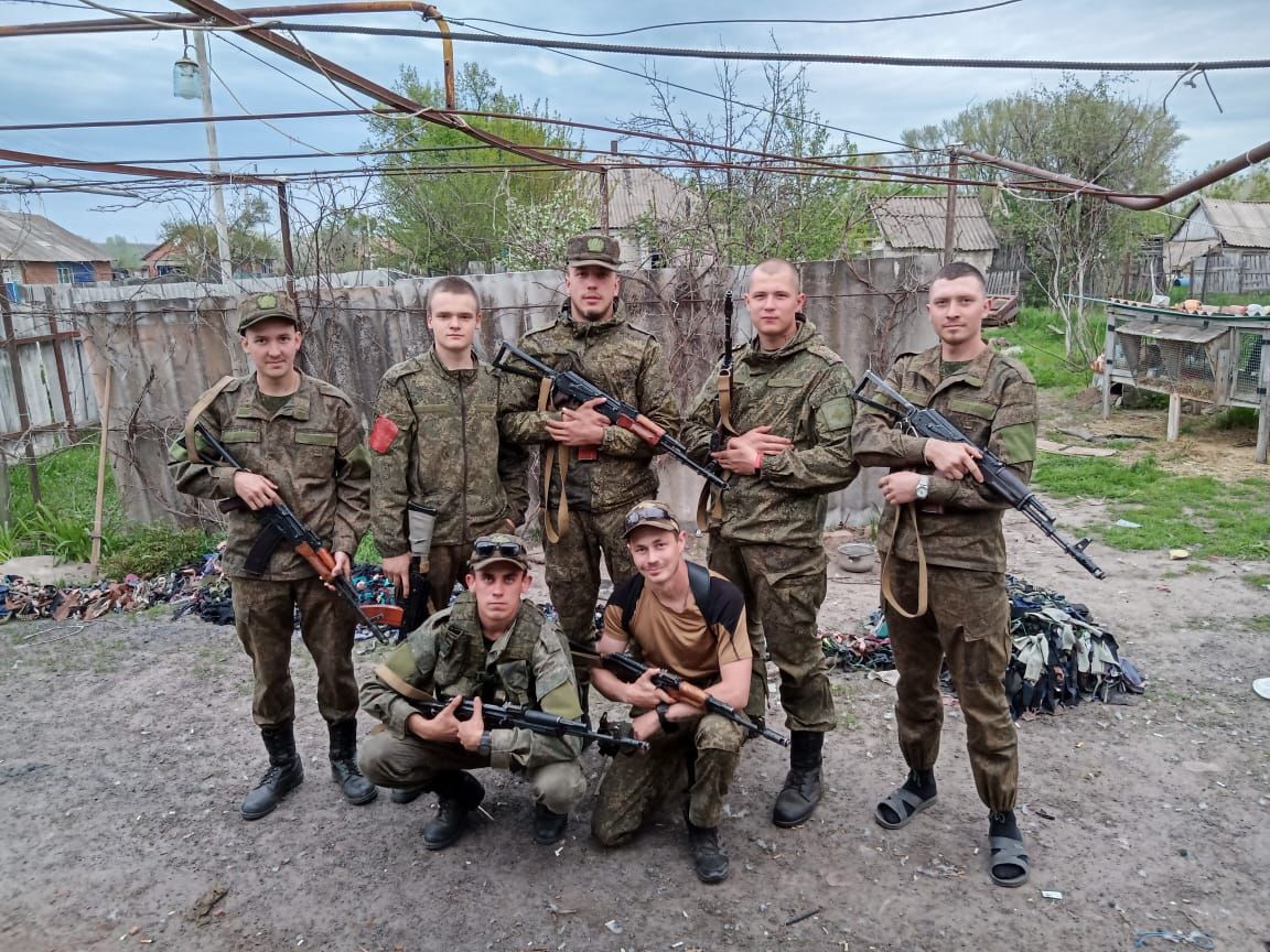 Украинада хәрби операциядә хезмәт итүче Нәфис: «Җиңү безнең якта булачагына ышанабыз»