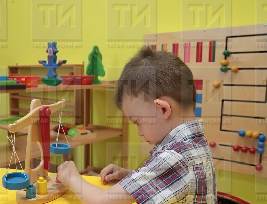 Сеңлемнең егетеннән бала таптым