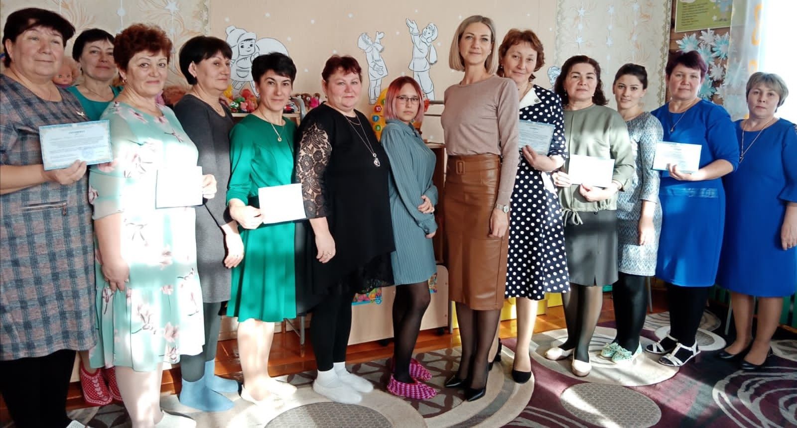 Райондагы авыл тәрбиячеләре тәҗрибә уртаклашты
