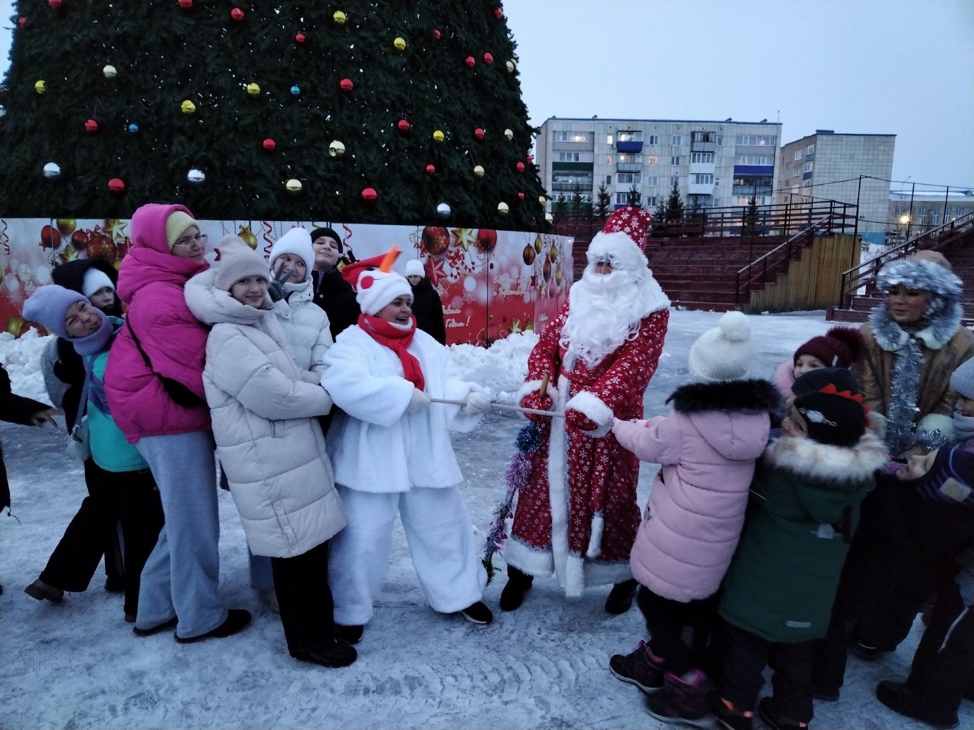 Лениногорскилылар игътибарына: Яңа ел бәйрәмнәре көннәрендә кайда, нинди чаралар була?