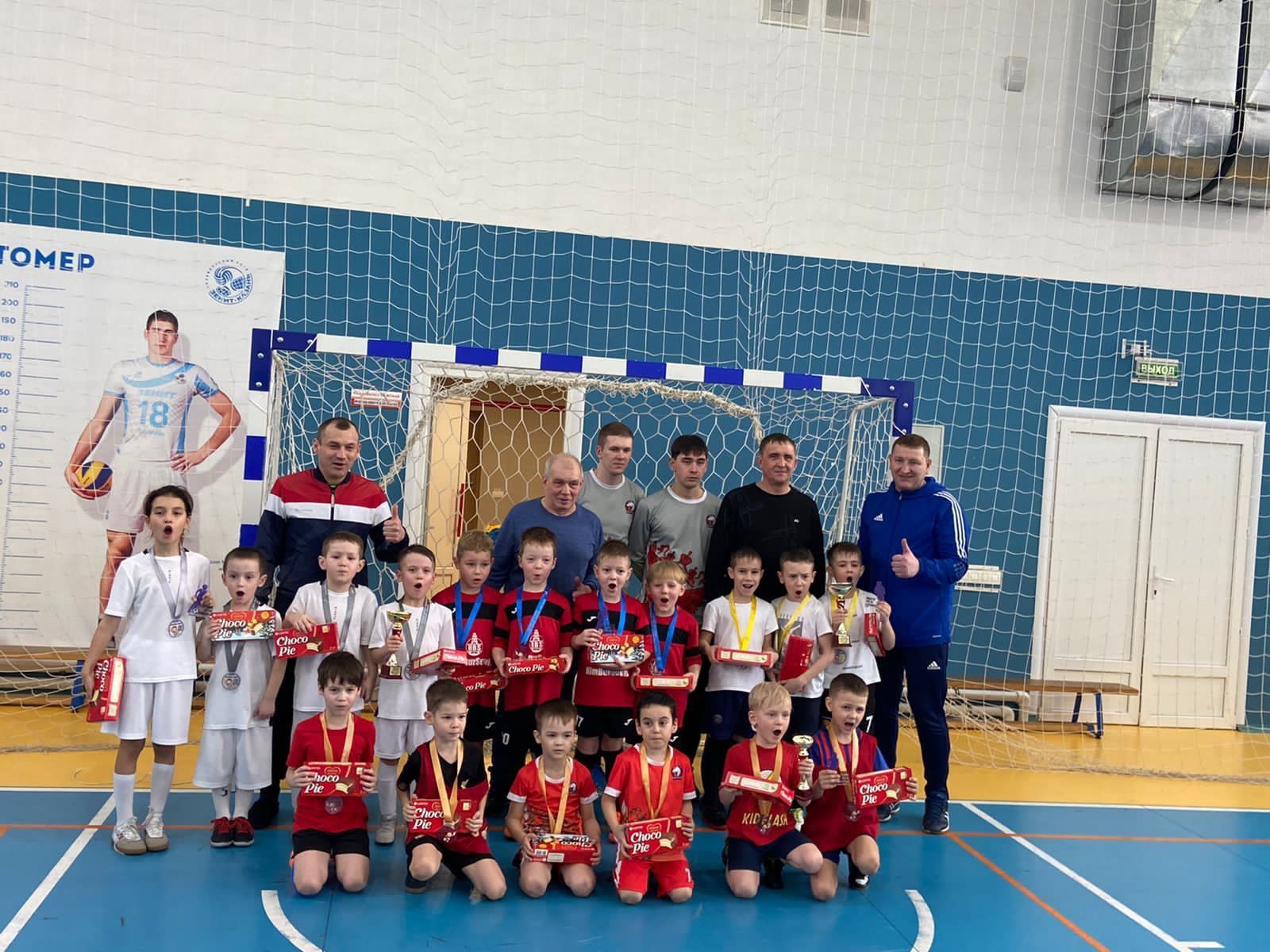 Лениногорскиның балалар футбол командасы җиңде