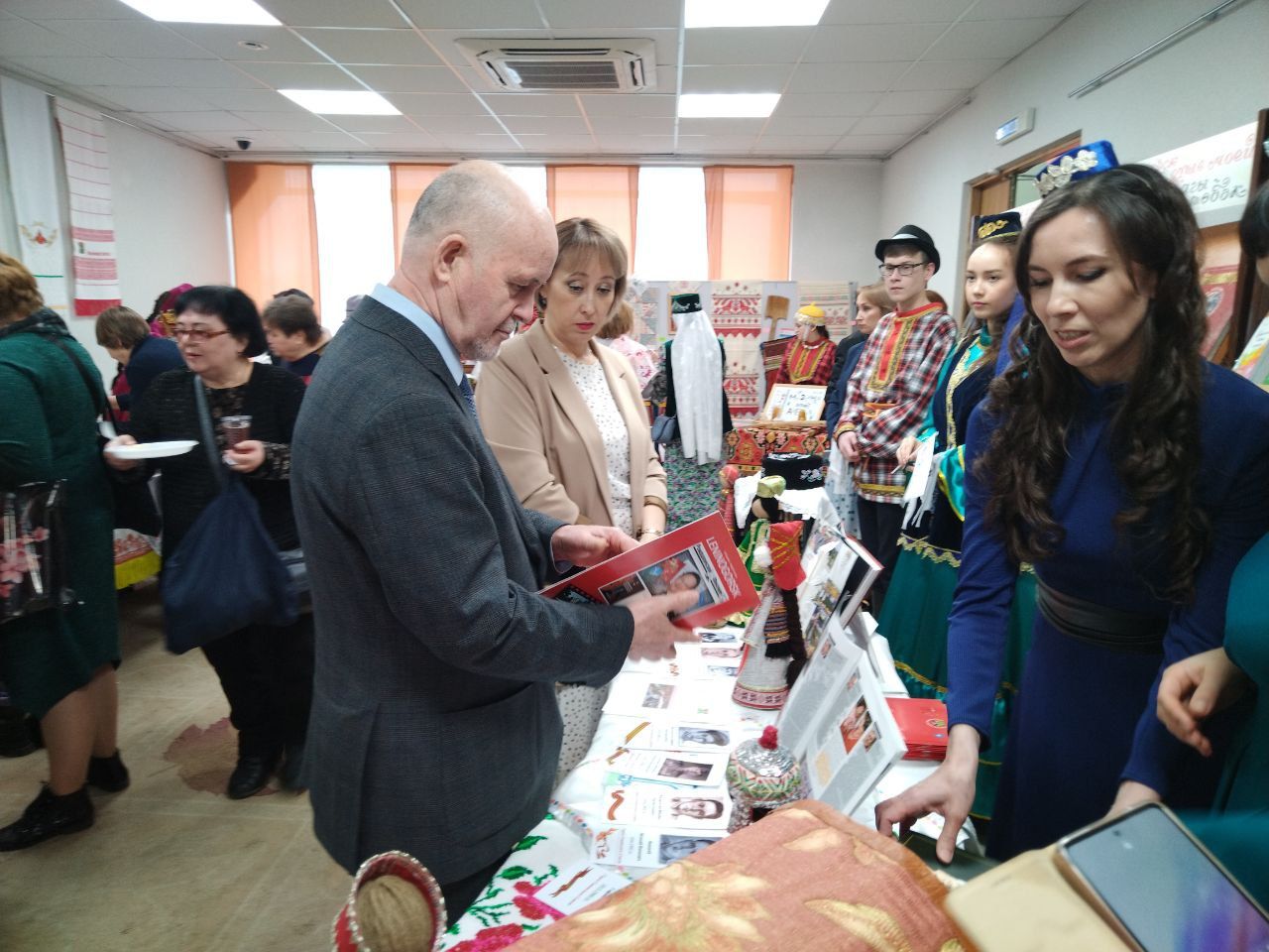 Лениногорск районы делегациясе Казанга бай күргәзмә әзерләп барды (+фотолар)