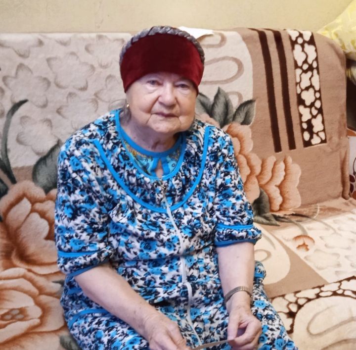 Лениногорскида яшәүче, блокада авырлыгын күргән  Радия Гәрәева: Су урынына боз эретеп эчкән чаклар да булды
