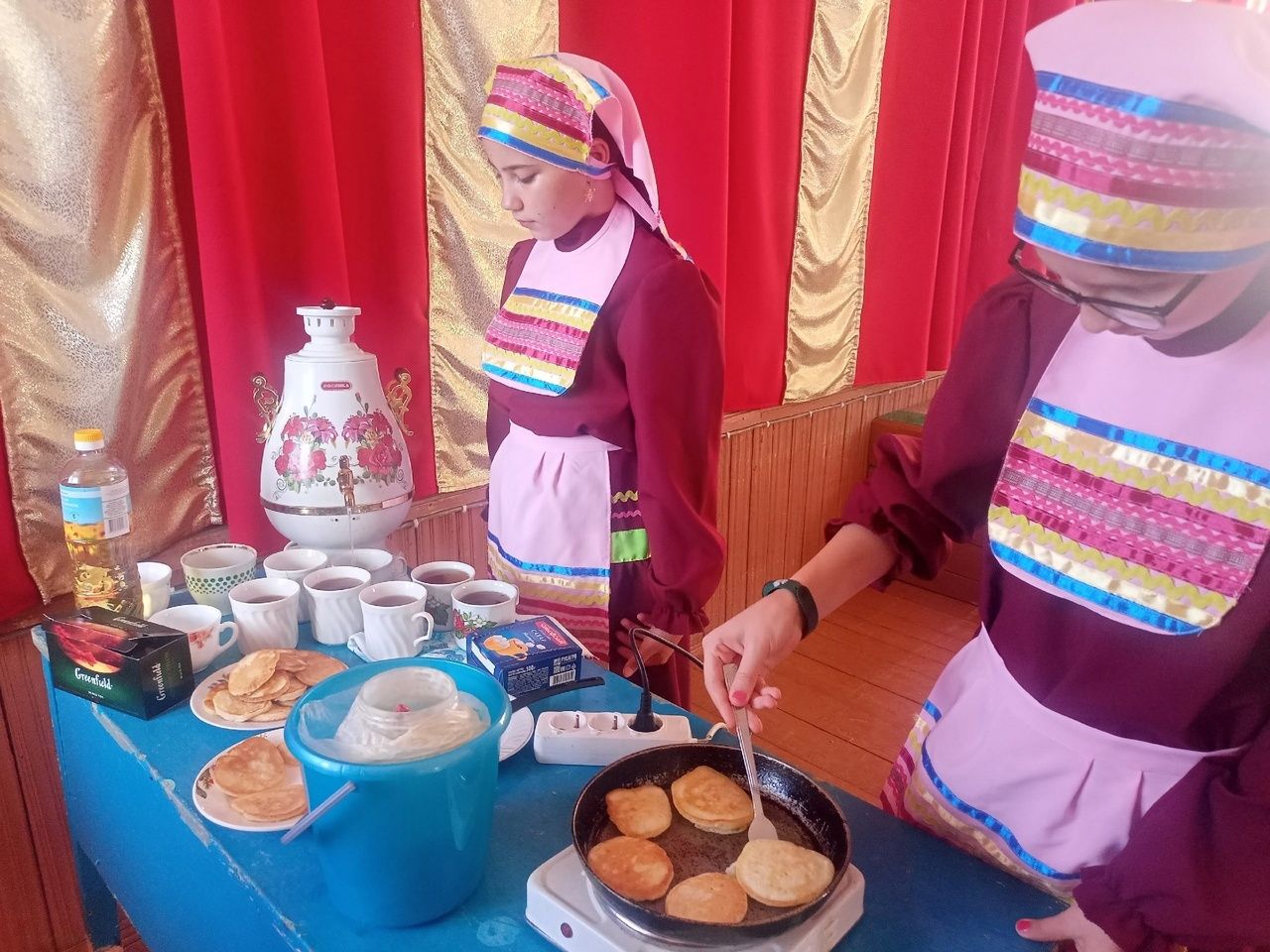 Федотовка мәдәният йортында фольклор иленә сәяхәт ясадылар