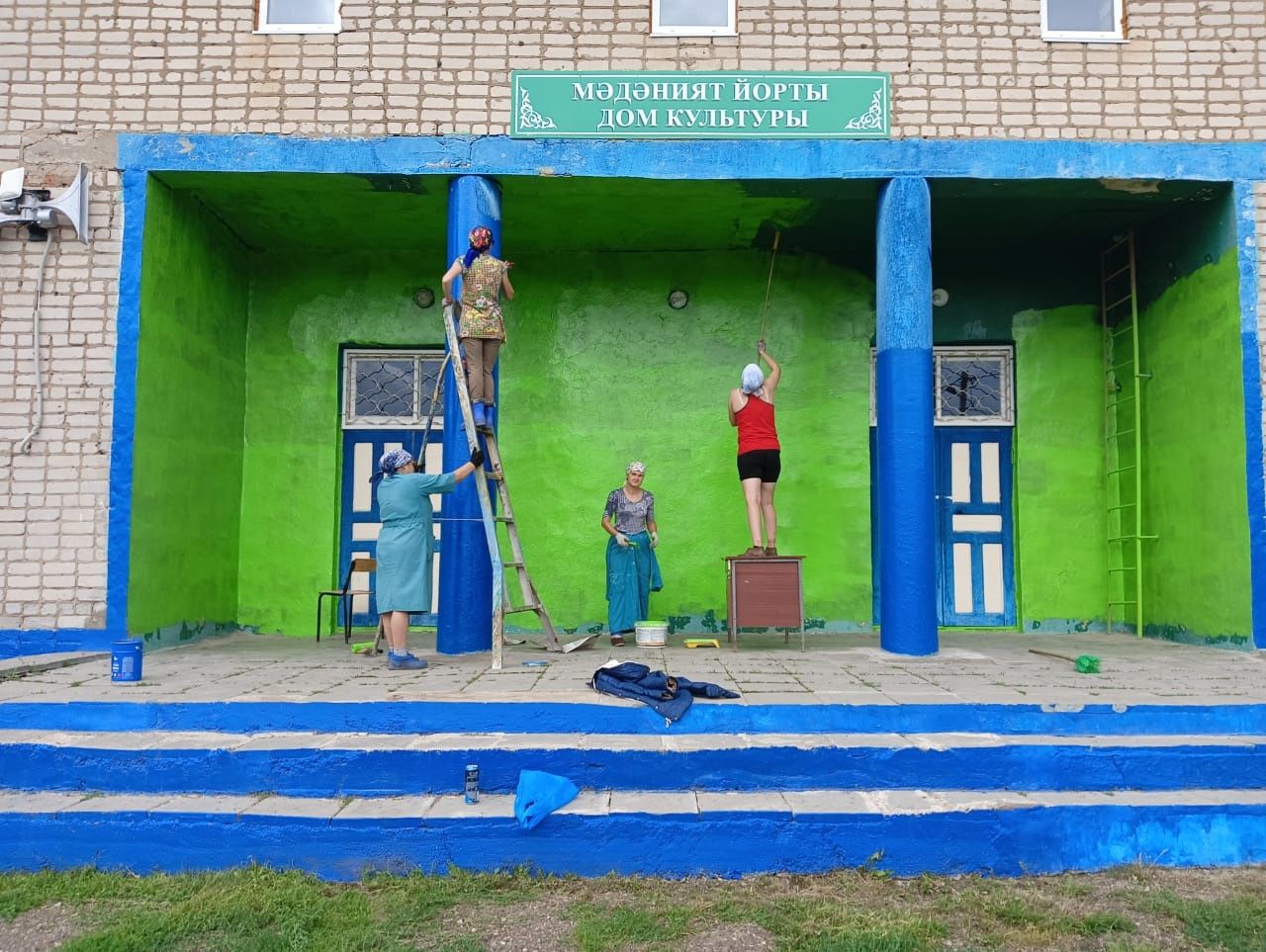 Керкәле клубының фасады яңарды
