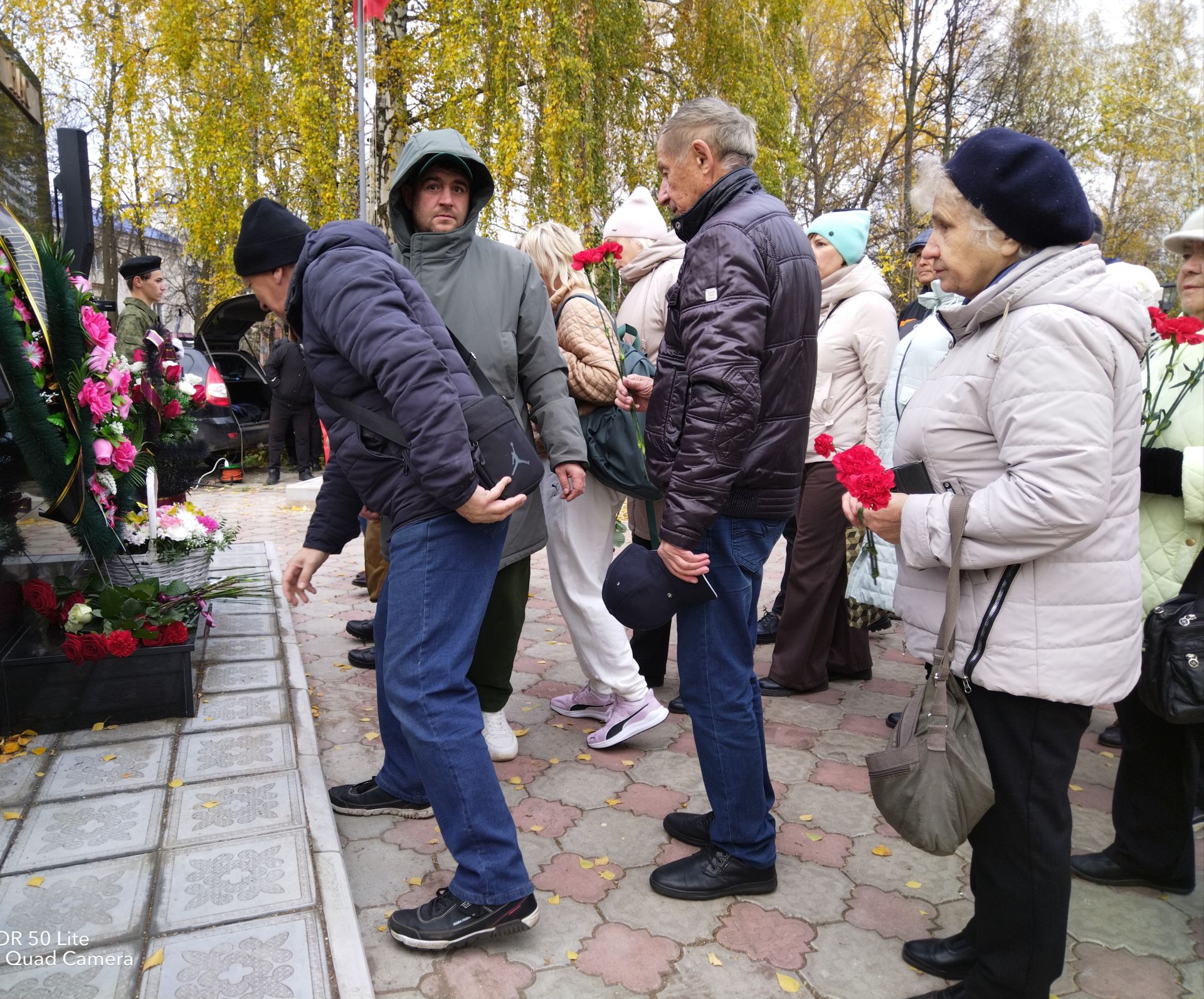 Лениногорскида реконструкциядән соң сугышчы-интернационалистларга һәйкәл ачылды (+фотолар)