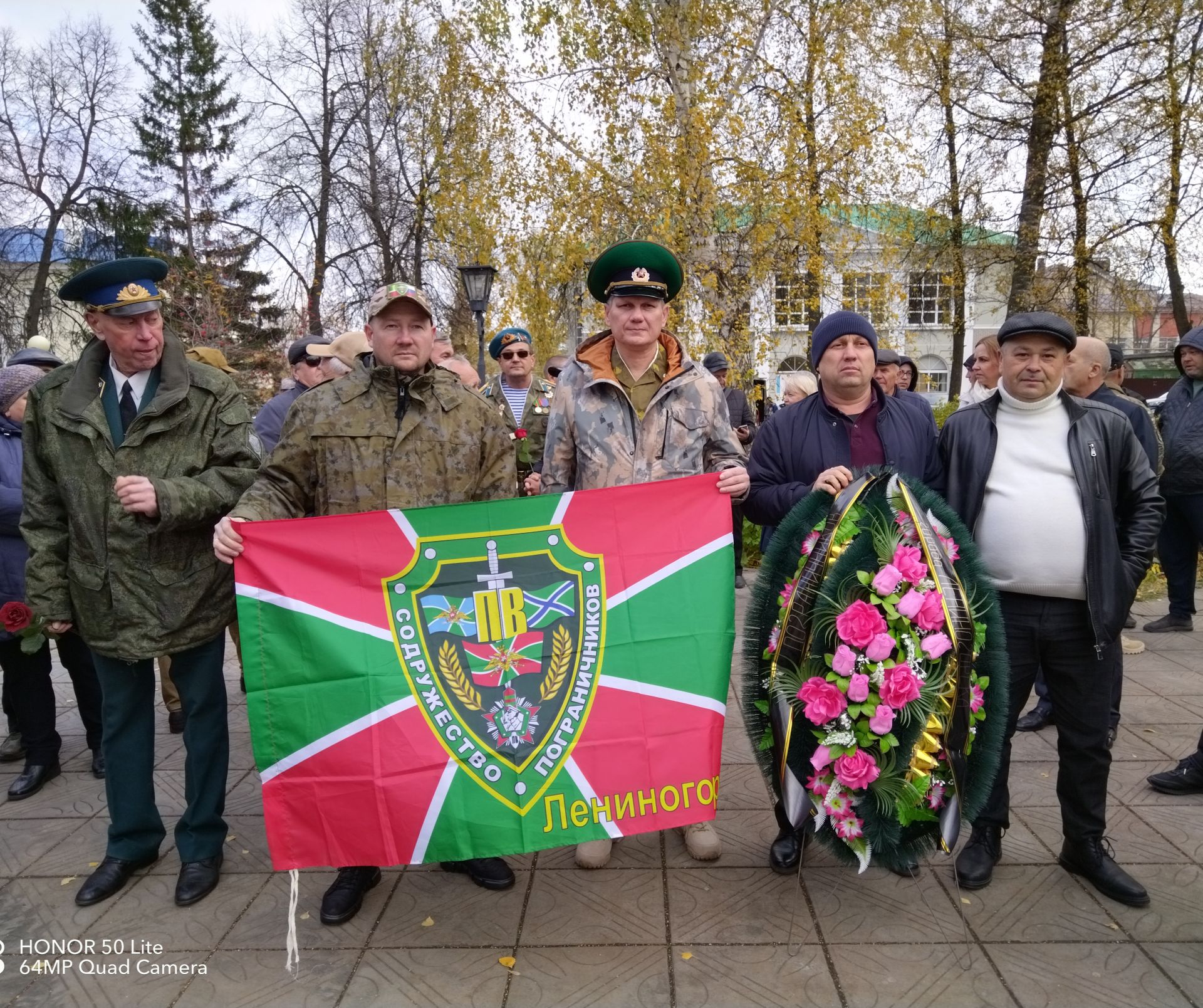 Лениногорскида реконструкциядән соң сугышчы-интернационалистларга һәйкәл ачылды (+фотолар)