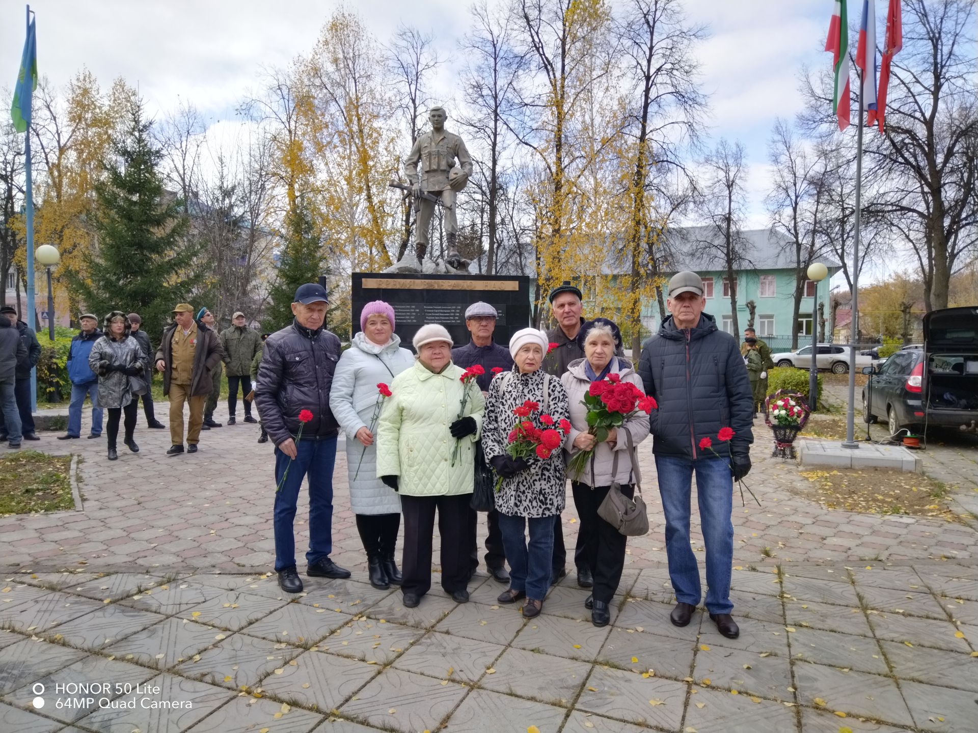 Лениногорскида реконструкциядән соң сугышчы-интернационалистларга һәйкәл ачылды (+фотолар)