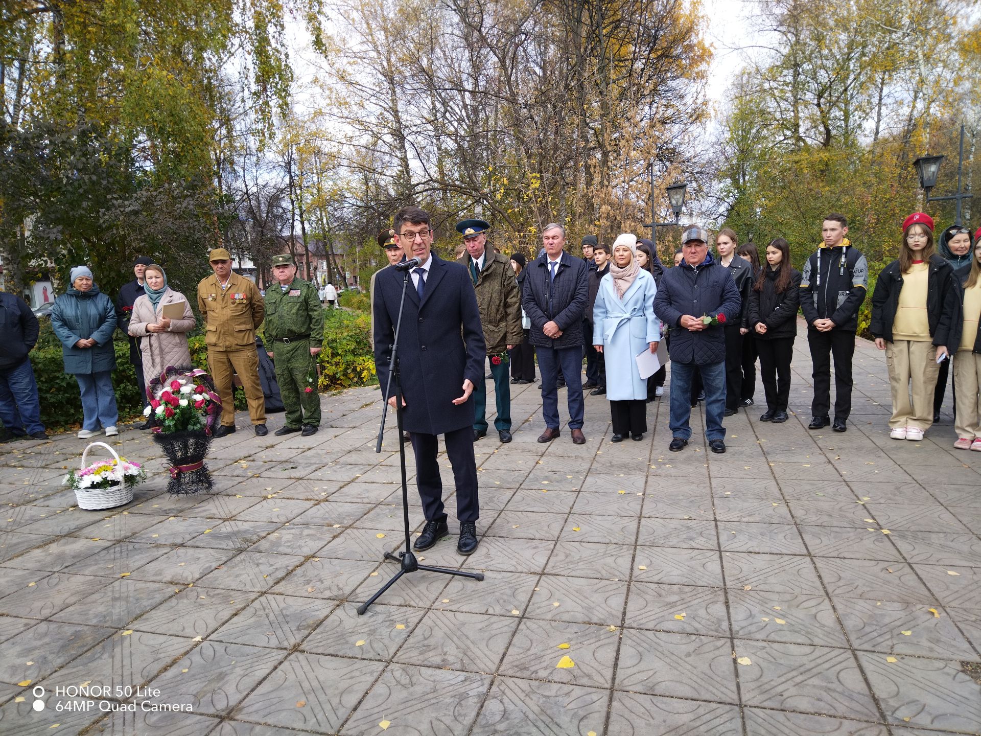 Лениногорскида реконструкциядән соң сугышчы-интернационалистларга һәйкәл ачылды (+фотолар)