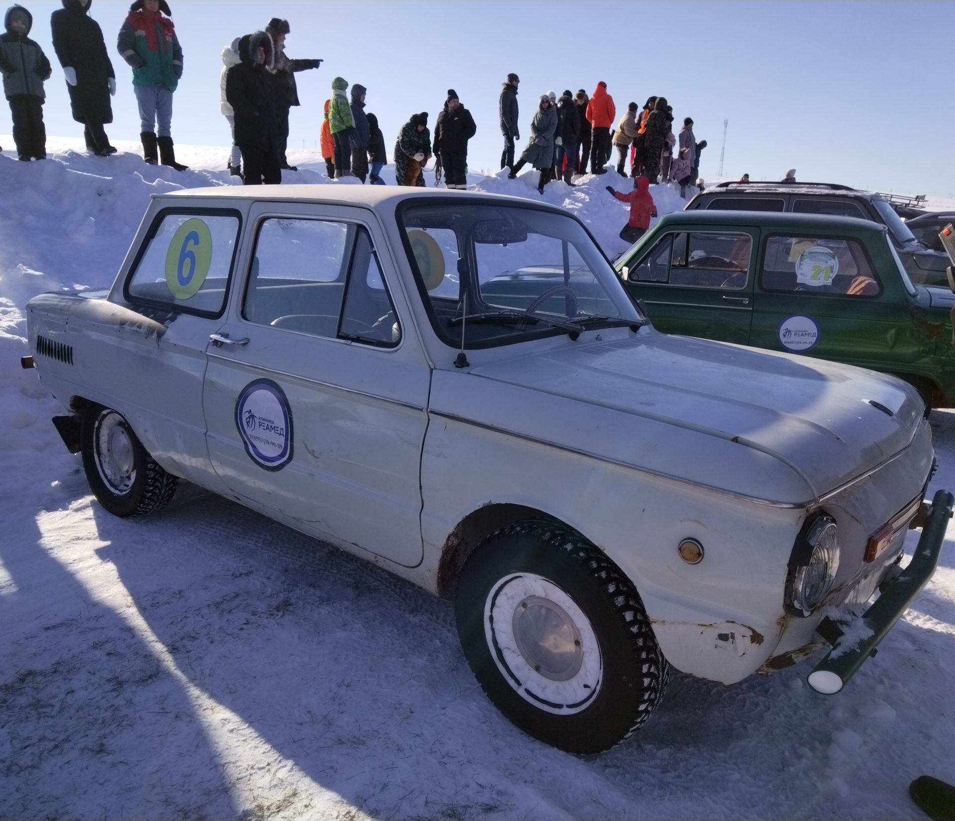 Лениногорскида запорожец автомобильләрендә ралли узышлар узды (+фото һәм видео)