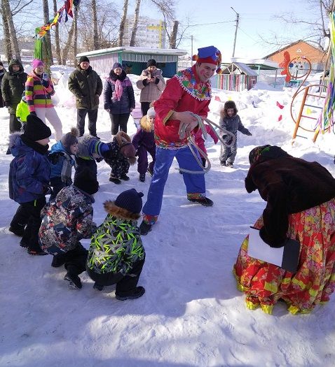 Балалар бакчасында кышны озаттылар (+фотолар)