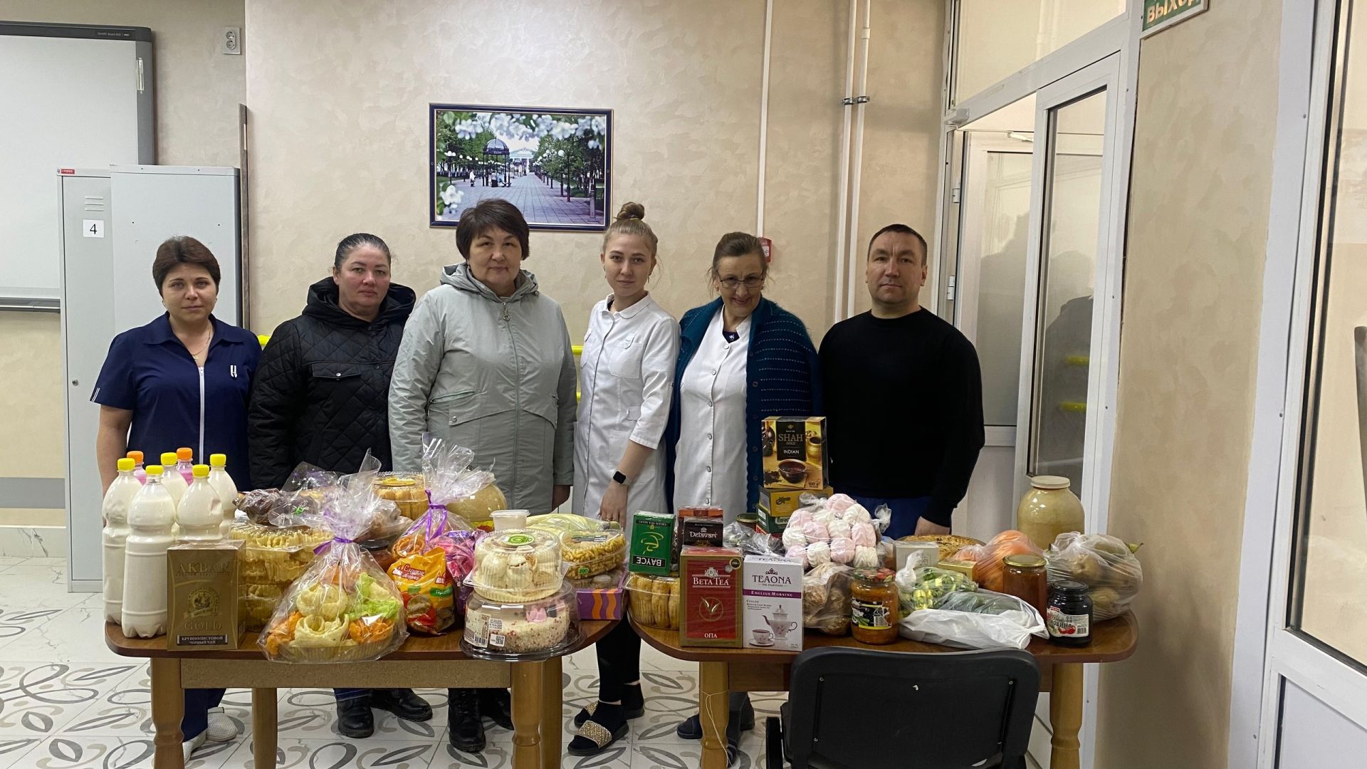 Иске Шөгер авылы халкыннан картлар интернат-йортына Гает күчтәнәче