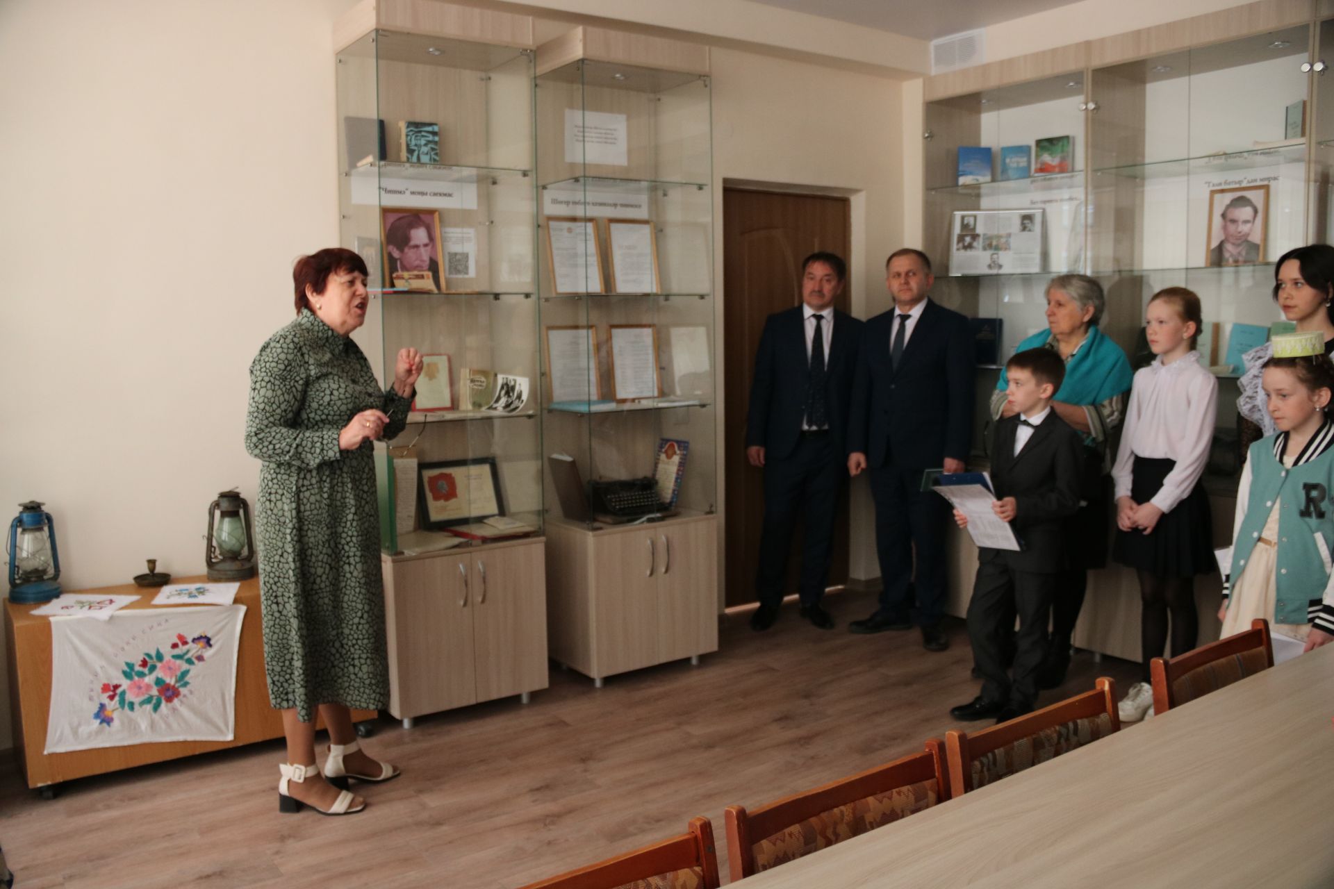 Лениногорскиның 4нче мәктәбендә Шамил Бикчурин исемендәге фәнни-практик конференция үтте (+ фотолар)