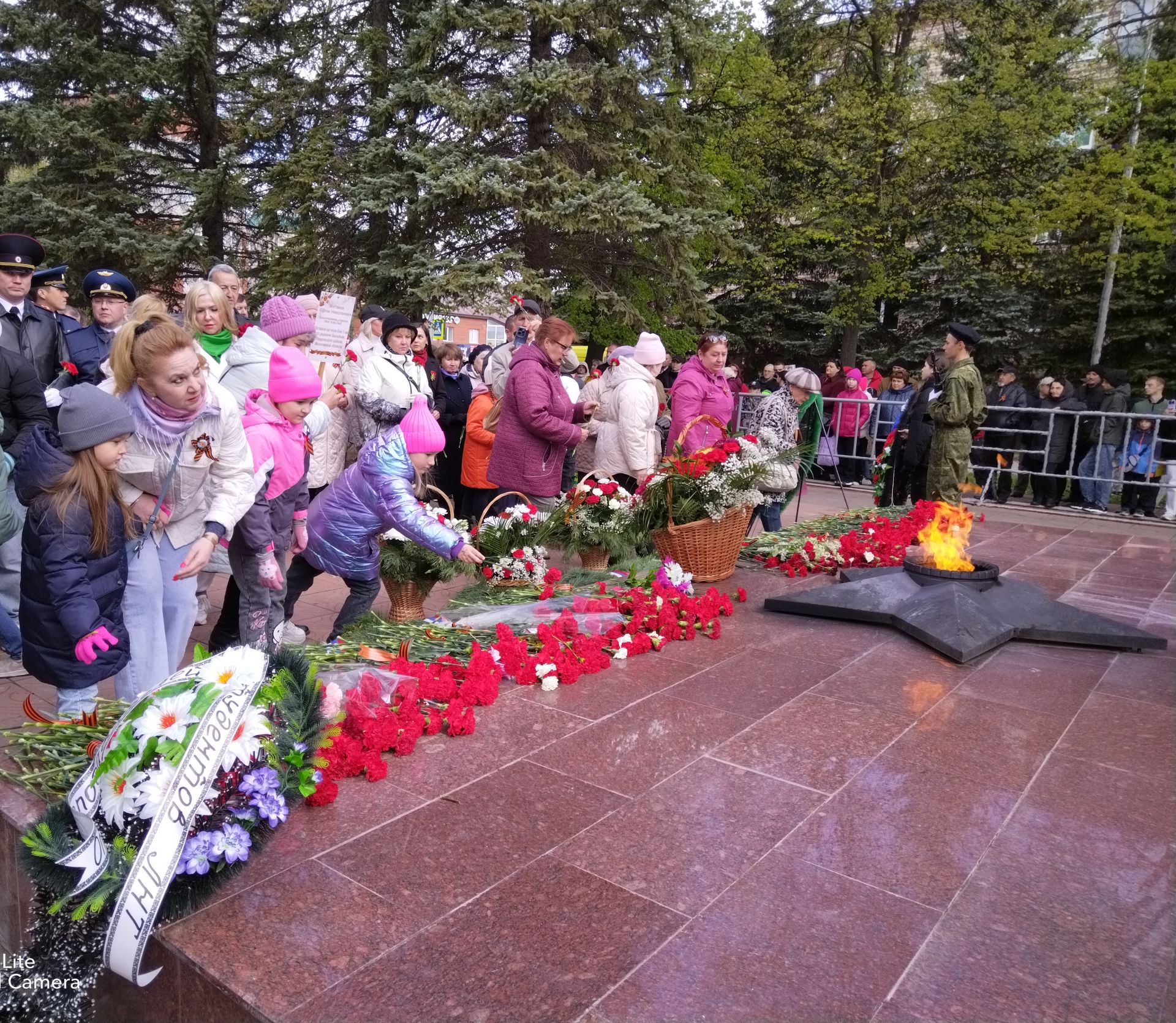 Лениногорскида үткән 9 май бәйрәменнән ФОТОРЕПОРТАЖ