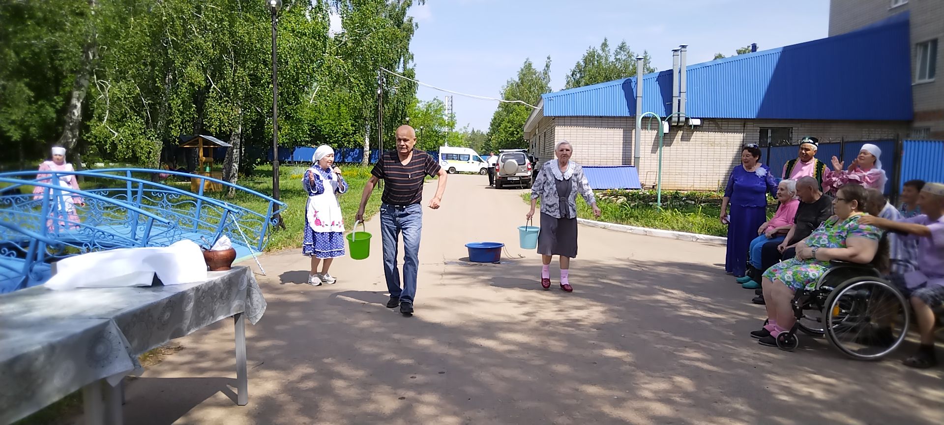 Лениногорск Картлар һәм инвалидлар йортында Сабантуй гөрләде (+фотолар)