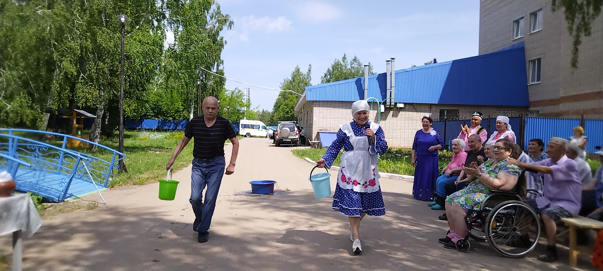 Лениногорск Картлар һәм инвалидлар йортында Сабантуй гөрләде (+фотолар)