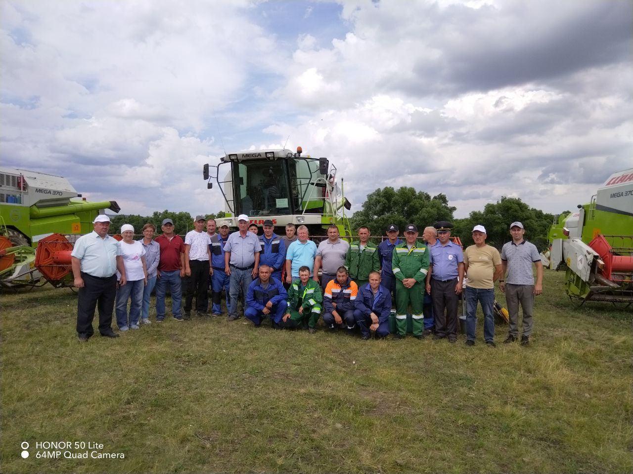 Лениногорск районында комбайннар парады узды (+фотолар)