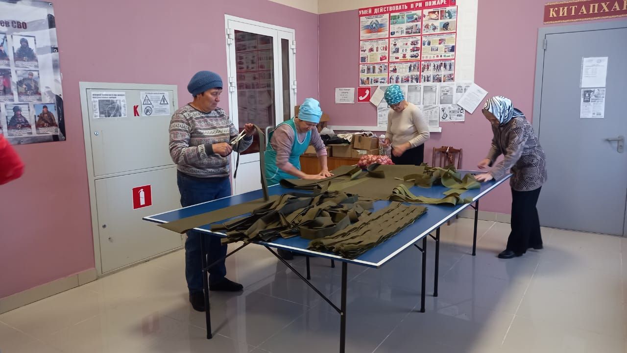 Зәй-Каратай авылында волонтер төркемнең филиалы бер көнне дә калдырмыйча махсус хәрби операциягә ярдәм итә