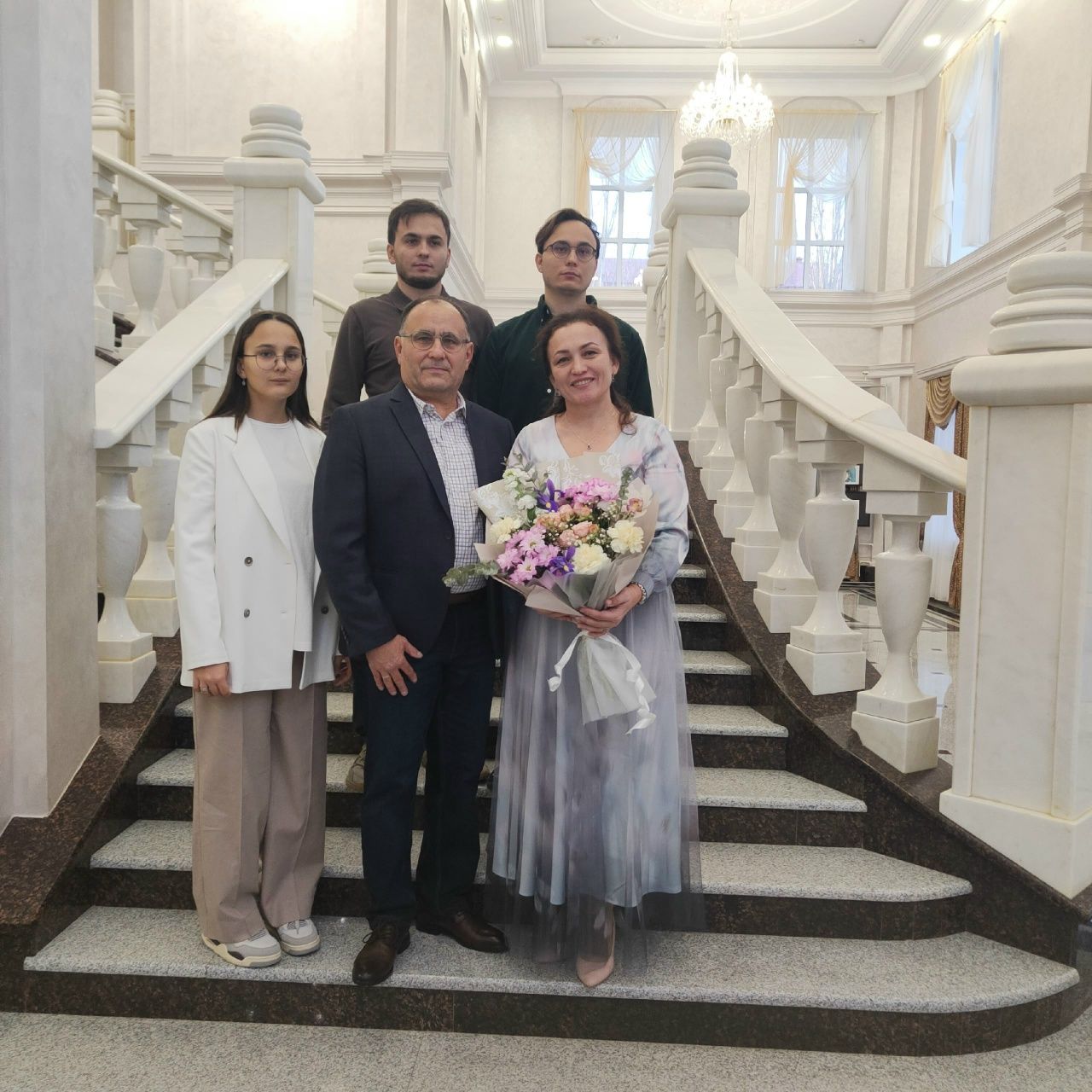 Лениногорск ЗАГС бүлегендә Мортазиннар гаиләсе көмеш туйларын билгеләп узды