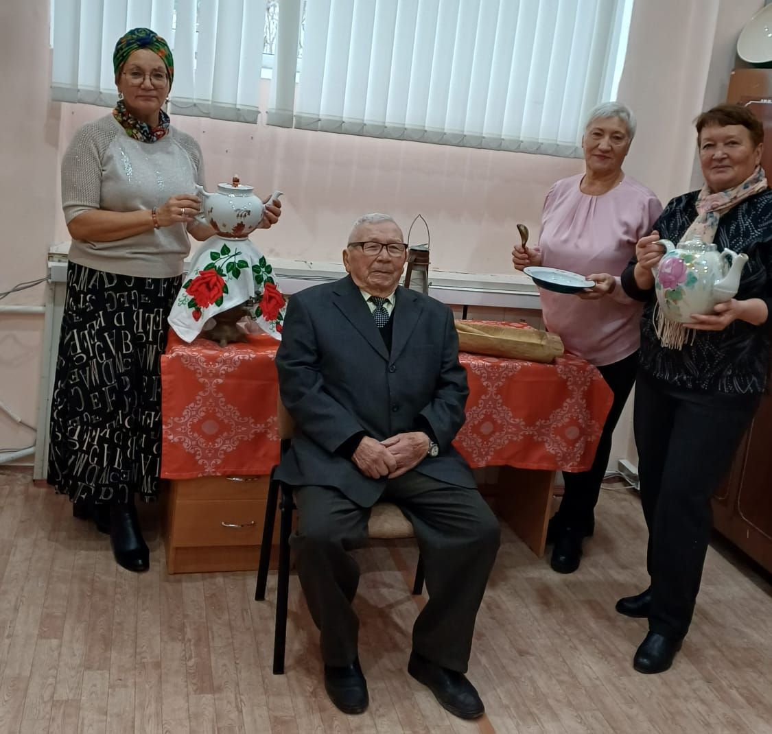 Лениногорск ветераннар Советы музее уникаль тарихи көнкүреш әйберләре белән тулыланды