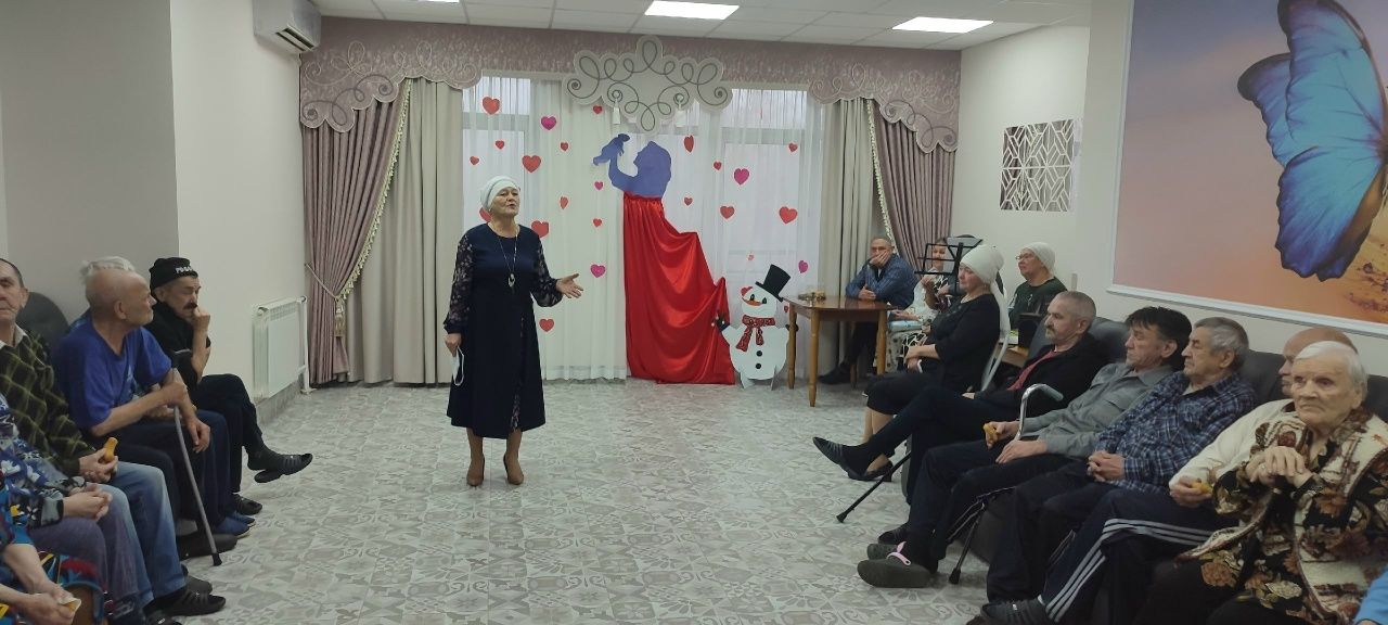 Куакбаш авылының «Дулкын» ансамбле Лениногорск картлар һәм инвалидлар интернат-йортына килде
