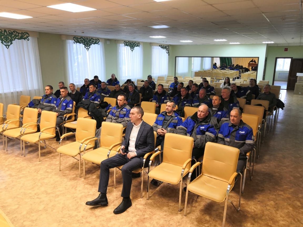 Лениногорскида юл иминлеге сагында торучылар шоферларны әңгәмәгә җыйды