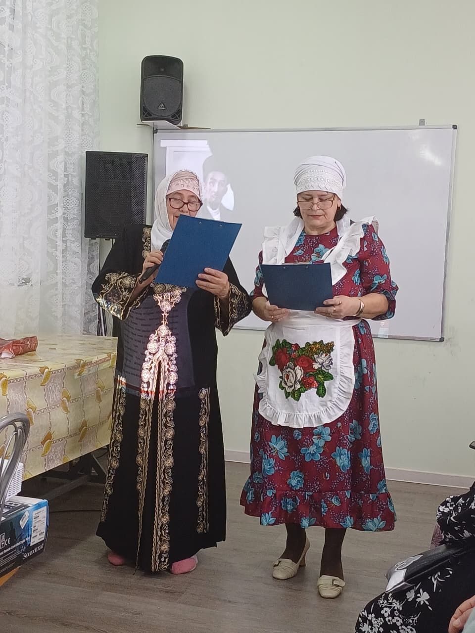 Зәй-Каратай авылында әдәп-әхлак үрнәкләренә таянып, Каюм Насыйриның 200 еллыгына багышланган чара узды