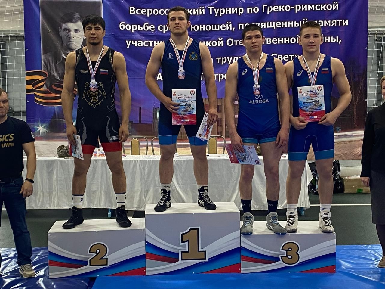 Лениногорскиның  грек-рим көрәшчеләре Бөтенроссия ярышларында призлы урыннар яулады