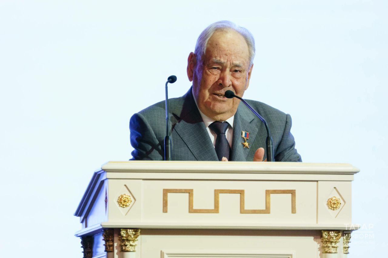 Шәймиев «Милләт җыены» хакында: Халкыбызның бүгенгесе, киләчәге турында уйланабыз