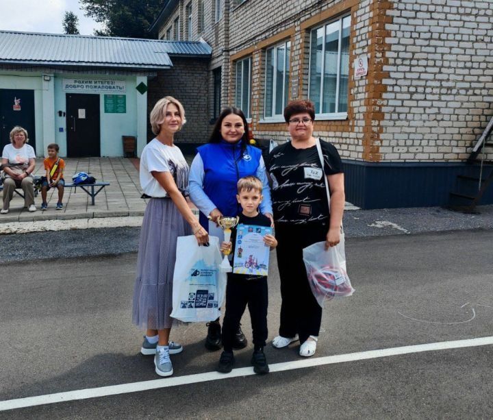 Лениногорскиның балалар иҗат йорты базасында мәктәпкәчә яшьтәге балалар өчен «Велосипед стартлары» узды