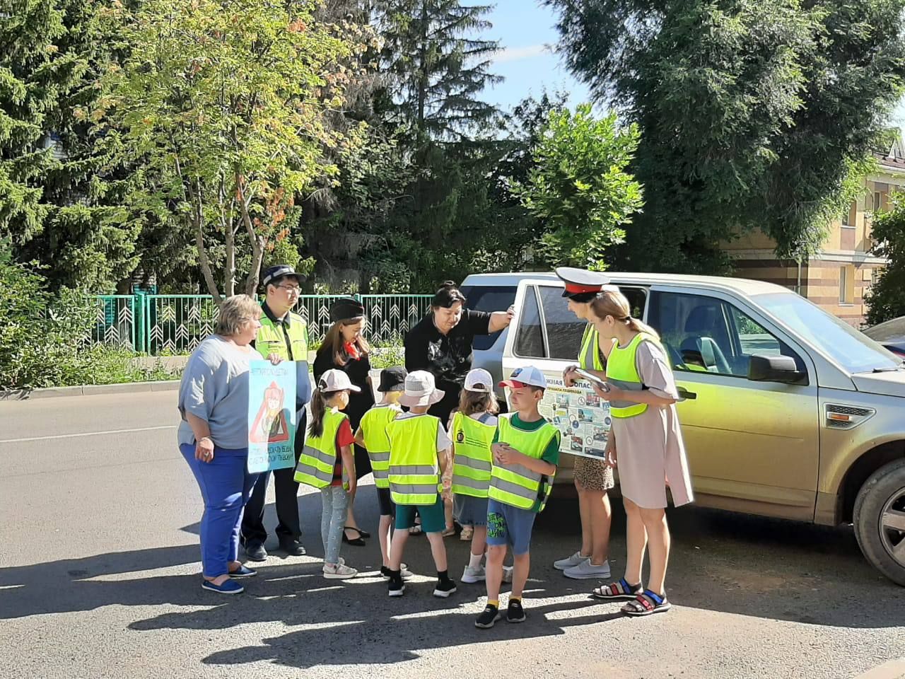 Лениногорск автоинспекциясе Бөтенроссия юл хәрәкәте иминлеге атналыгында катнашырга чакыра