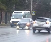 Лениногорскида җәяүлеләрне үткәрмәгән шофёр штраф алган